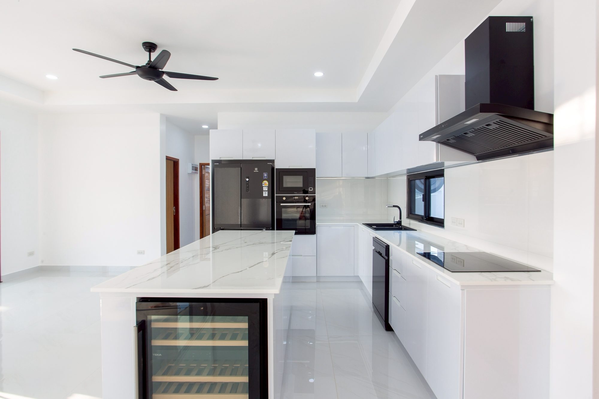 Khao Tao Pool Villa – Affordable 3-Bedroom Home with Mountain Views, thumbnail 8