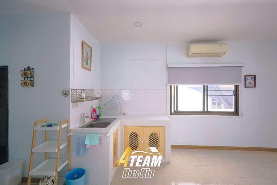 Thai-Style 3-Bedroom House in Peaceful Wang Pong, thumbnail 14