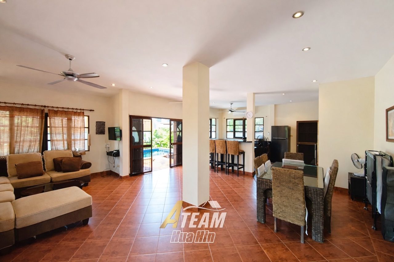 Charming 2-Bedroom Pool Villa in Baan Silvia , thumbnail 6