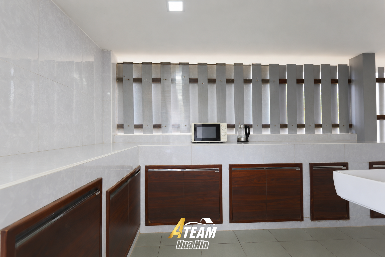 For sale House 3-Bedroom in Black Mountain., thumbnail 20