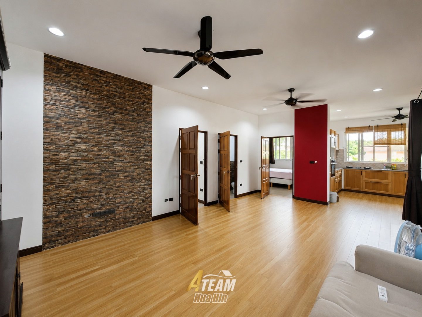 Pet-Friendly 2-Bedroom House, thumbnail 9