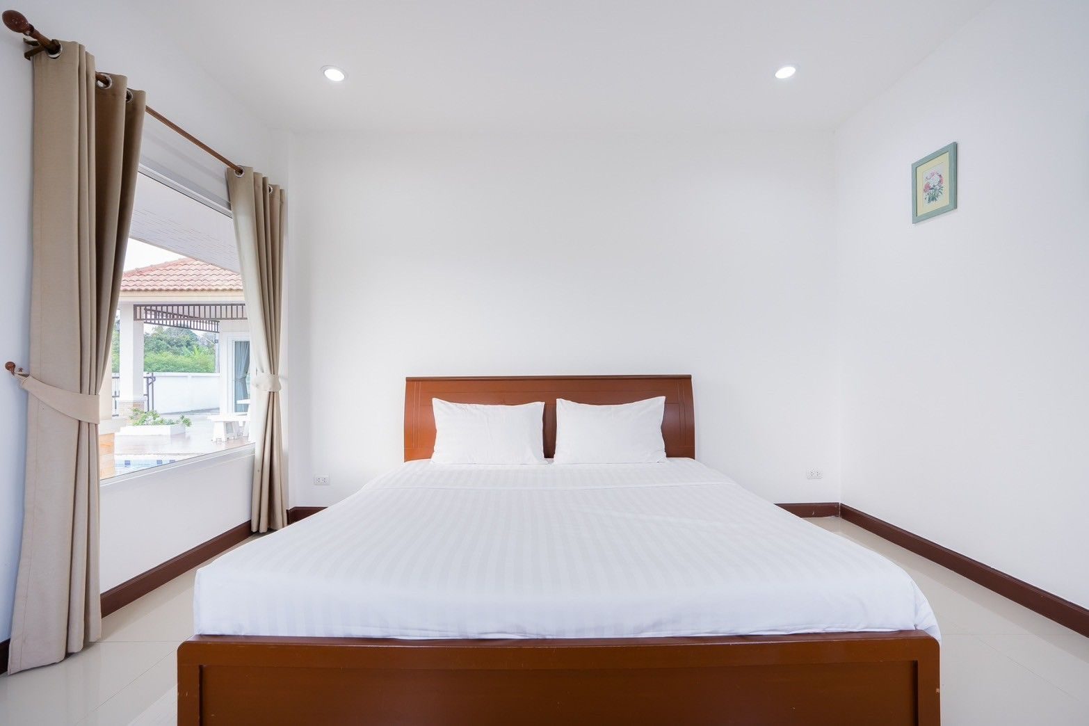 Spacious 4-Bedroom Freehold Pool Villa in Hin Lek Fai, thumbnail 7