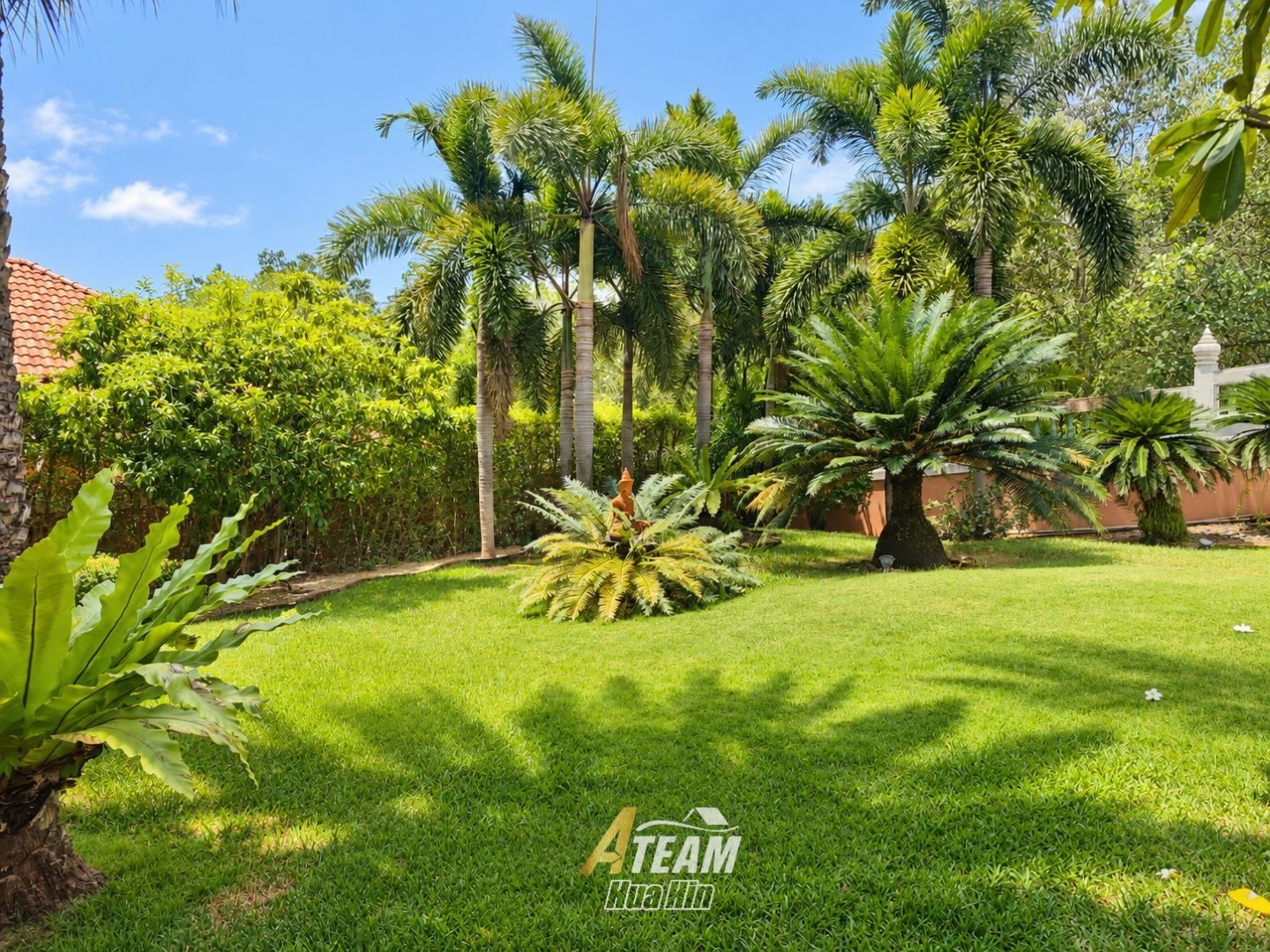 Exceptional 4-Bedroom mansion in Emerald Heights , thumbnail 5