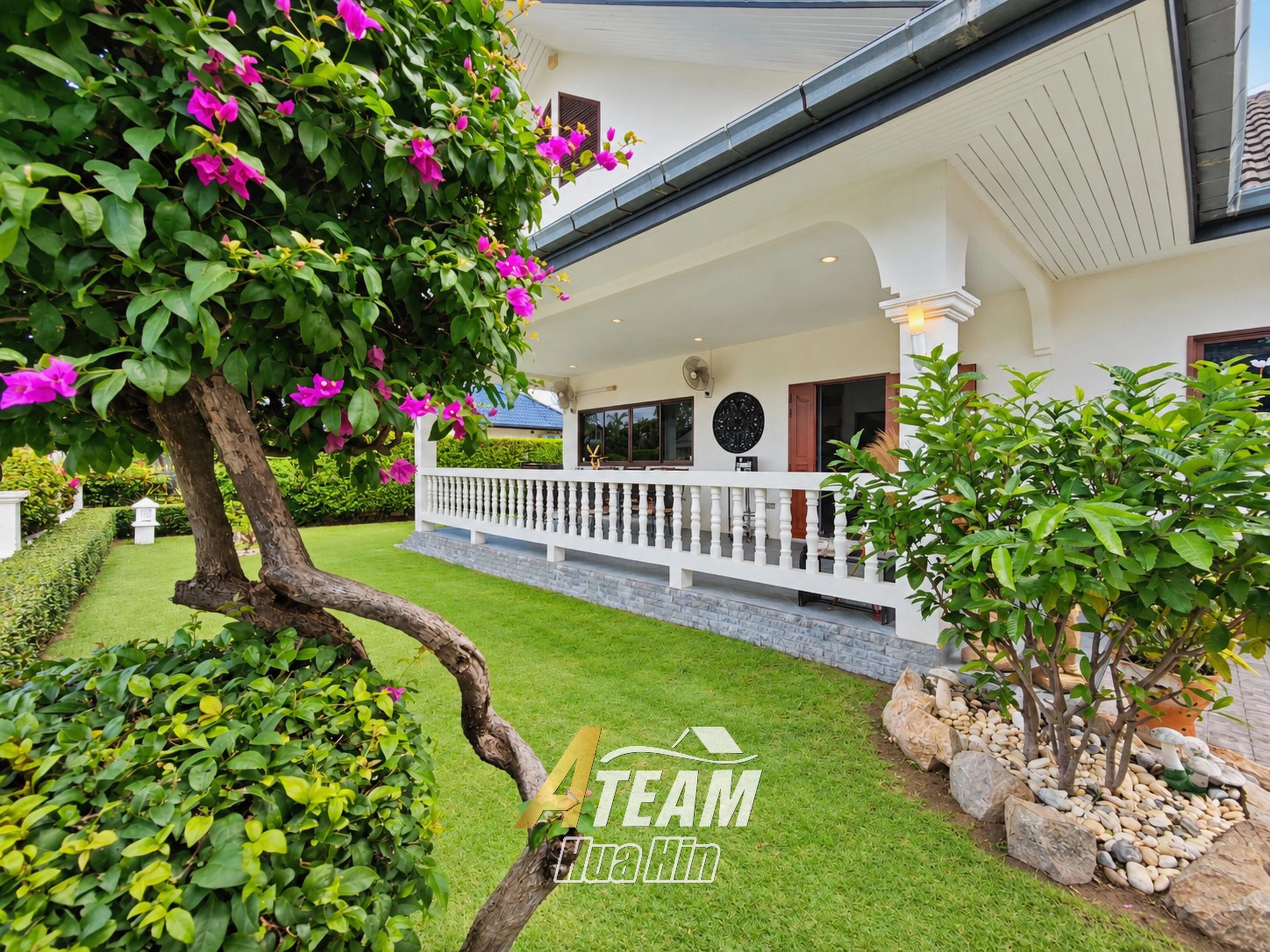 Charming 2-Bedroom Home in a Peaceful Village, thumbnail 5