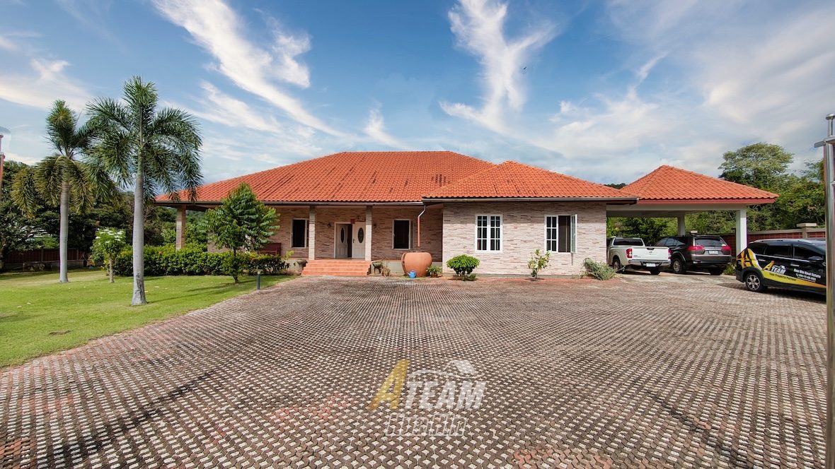 Pool Villa with Stunning Mountain Views in Khao Tao – 2 Rai of Land, thumbnail 4