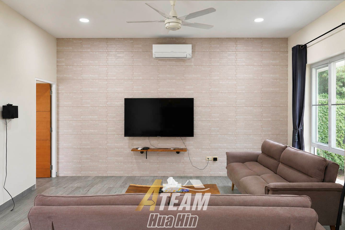 Private 3-Bedroom Pool Villa on a Large 800 Sq.m. Plot | Pak Nam Pran, Pranburi, thumbnail 3