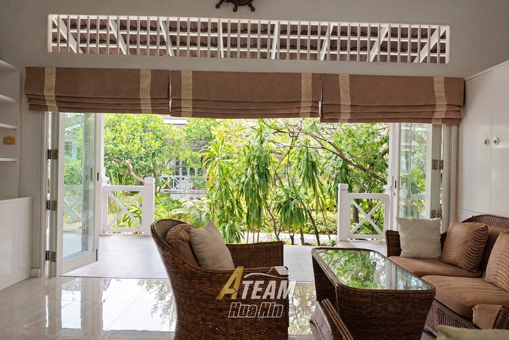 Beachfront Luxury Pool Villa for Sale in Baan Chaliang Lom, thumbnail 23