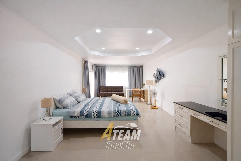 Spacious 2-Storey Pool Villa with Tropical Mountain Views – Soi 88, thumbnail 20