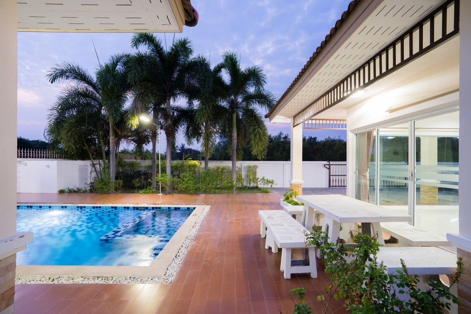 Spacious 4-Bedroom Freehold Pool Villa in Hin Lek Fai, thumbnail 22