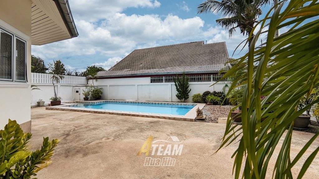 Beautiful  3-Bedroom Pool Villa in Soi 102, Hua Hin, thumbnail 14