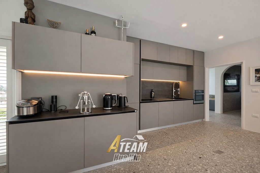 Modern 3 Bed 3 Bath Pool Villa at Black Mountain Golf Club, thumbnail 18