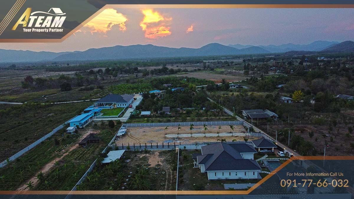 Luxury 5 bedrooms pool villa on 2 rais surrounded by mountains, thumbnail 3