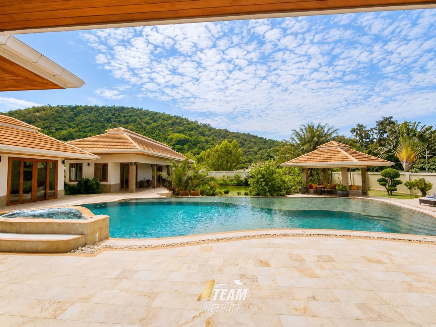 Exceptional 7-Bedroom Pool Villa, thumbnail 11