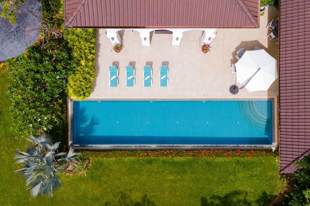Elegant 6 Bedroom Mansion on a generous Landplot, thumbnail 58