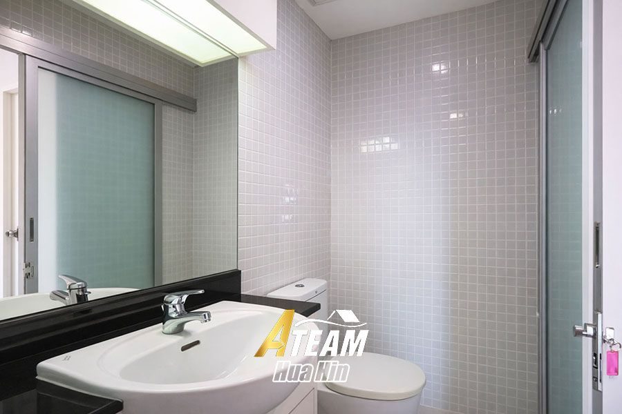Beachfront 2-Bedroom Condo for Sale at Baan Suan Rim Sai, Khao Takiab, thumbnail 20