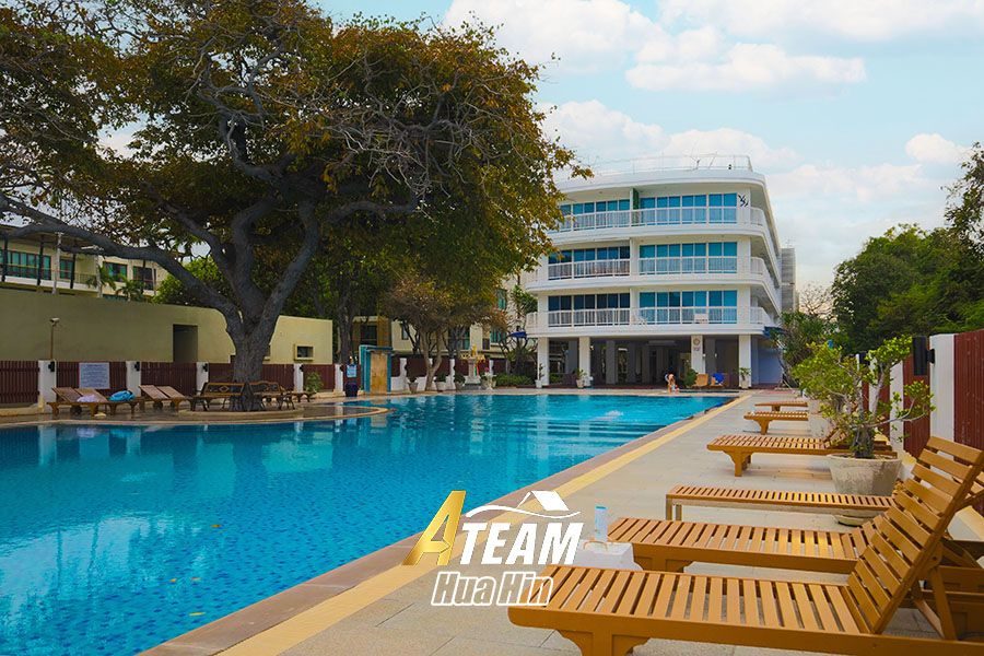 Beachfront 2-Bedroom Condo for Sale at Baan Suan Rim Sai, Khao Takiab, thumbnail 4