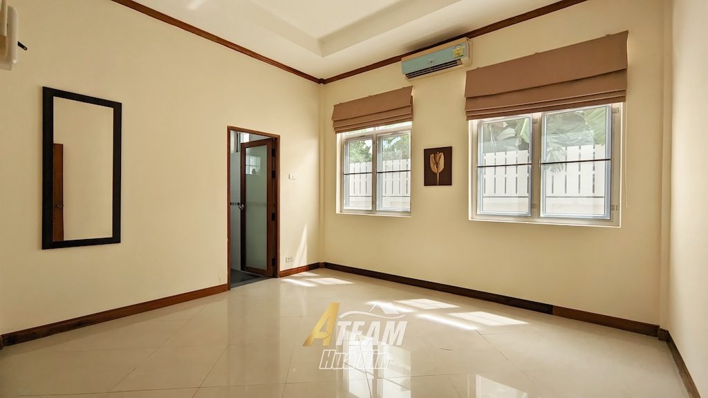 Beautiful  3-Bedroom Pool Villa in Soi 102, Hua Hin, thumbnail 12