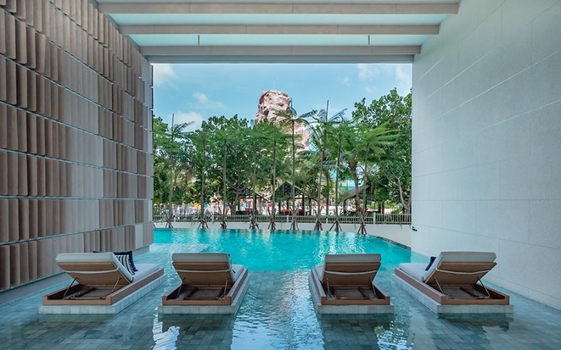 Vehha Hua Hin condo for rent, Hua Hin sea view condo, luxury condo Hua Hin, 1 bedroom condo Hua Hin, panoramic sea view, holiday rental Hua Hin, high-end condo Thailand, condo near Cicada Market, beachfront condo Hua Hin, rental near Holiday Inn Hua Hin