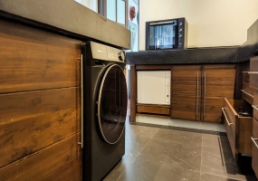 Hua Hin, Hua Hin Center , 3 Bedrooms, 3 Bathrooms, Apartment / Condo, For Rent, ,0,1980, A-Team Real estate