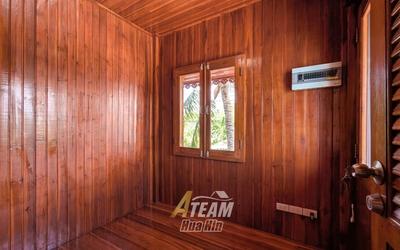 Hua Na, Hua Hin Center , 3 Bedrooms, 2 Bathrooms, House / Villa, For Sale, ,0,1993, A-Team Real estate