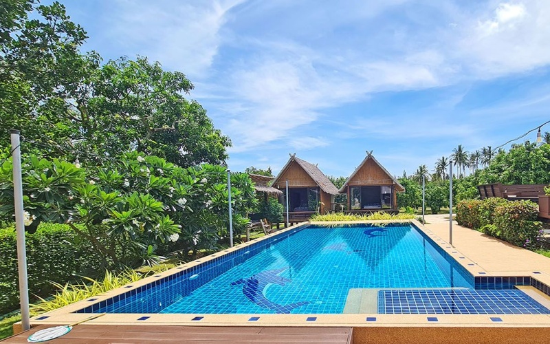 mango-resort-for-sale-sam-roi-yod-swimmingpool