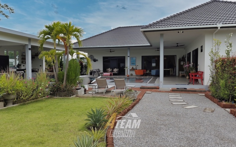 Hua Hin, Thap Thai , 3 Bedrooms, 3 Bathrooms, House / Villa, For Sale, ,0,2028, A-Team Real estate