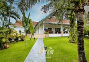 Smart House Valley Hua Hin, pool villa Hua Hin for sale, renovated villa Hua Hin, 3-bedroom villa Hua Hin, turnkey villa Hua Hin, saltwater pool Hua Hin, secure gated community Hua Hin, Hua Hin property for sale, Hua Hin fitness pool
