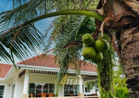 Smart House Valley Hua Hin, pool villa Hua Hin for sale, renovated villa Hua Hin, 3-bedroom villa Hua Hin, turnkey villa Hua Hin, saltwater pool Hua Hin, secure gated community Hua Hin, Hua Hin property for sale, Hua Hin fitness pool