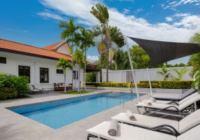 8/35 , Nong Gae, Hua Hin Center 77110, 5 Bedrooms, 3 Bathrooms, House / Villa, For Sale, Moobaan Hua Na,0,2062, A-Team Real estate