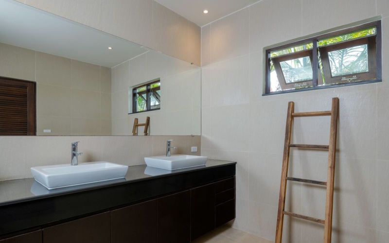 8/35 , Nong Gae, Hua Hin Center 77110, 5 Bedrooms, 3 Bathrooms, House / Villa, For Sale, Moobaan Hua Na,0,2062, A-Team Real estate