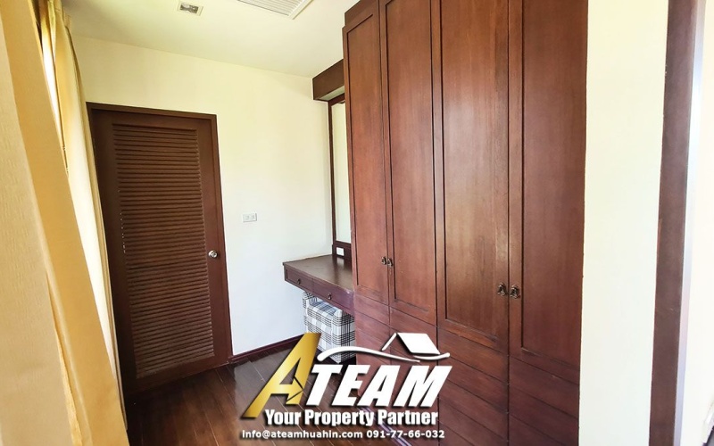 Lakeside-poolvilla-for-sale-hua-hin-Takiap-lake-bedroom5