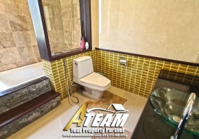 Lakeside-poolvilla-for-sale-hua-hin-Takiap-lake-bathroom1 Lakeside-poolvilla-for-sale-hua-hin-Takiap-lake-bathroom1