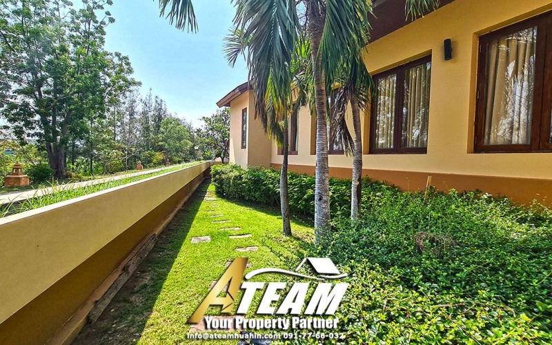 Lakeside-poolvilla-for-sale-hua-hin-Takiap-garden