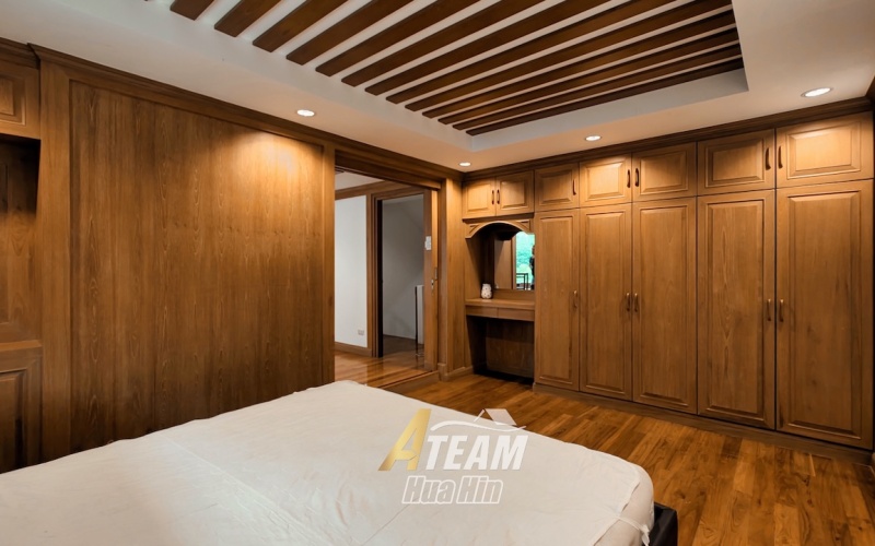 hua hin, Hua Hin Center, 5 Bedrooms, 4 Bathrooms, House / Villa, For Sale,0,2070, A-Team Real estate