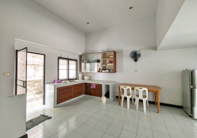 hua hin, Hua Hin Center, 5 Bedrooms, 4 Bathrooms, House / Villa, For Sale,0,2071, A-Team Real estate hua hin, Hua Hin Center, 5 Bedrooms, 4 Bathrooms, House / Villa, For Sale,0,2071, A-Team Real estate