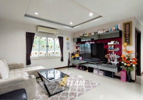 Hua Hin villa for sale, Soi 102 property, Finnish sauna Hua Hin, pool villa Hua Hin, freehold villa Hua Hin, multi-generational home Hua Hin, Hua Hin investment property, guest house villa Hua Hin, no common fee villa Hua Hin, modern villa Hua Hin Hua Hin villa for sale, Soi 102 property, Finnish sauna Hua Hin, pool villa Hua Hin, freehold villa Hua Hin, multi-generational home Hua Hin, Hua Hin investment property, guest house villa Hua Hin, no common fee villa Hua Hin, modern villa Hua Hin