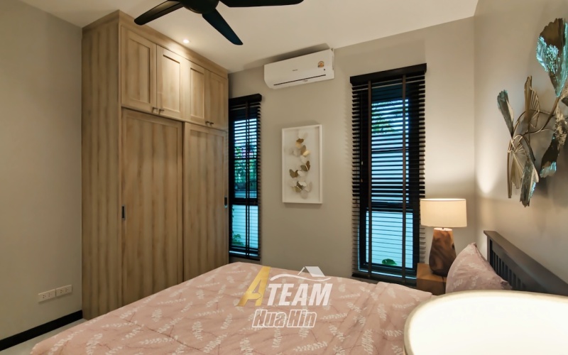 Brand new 3-bedroom pool villa for sale in Khao Tao near the lake. Mountain views, private pool, 160 sqm living space on 106 sqw plot. Price: 8.5M THB.