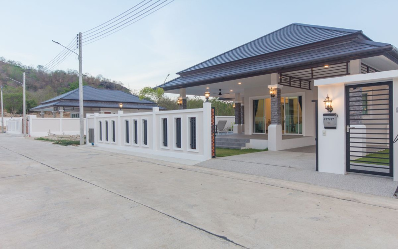 Hua Hin, Hua Hin Center 77110, 2 Bedrooms, 2 Bathrooms, House / Villa, For Sale,1100, A-Team Real estate