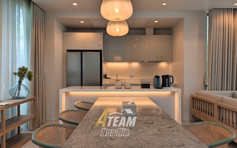 Cha-Am beach villa, Neo-Colonial villa Thailand, Cha-Am property for sale, pool villa Cha-Am, Hua Hin Cha-Am luxury villa, beachfront villa Thailand, villa with rental program, freehold villa Cha-Am, leasehold property Thailand, last plot Cha-Am project