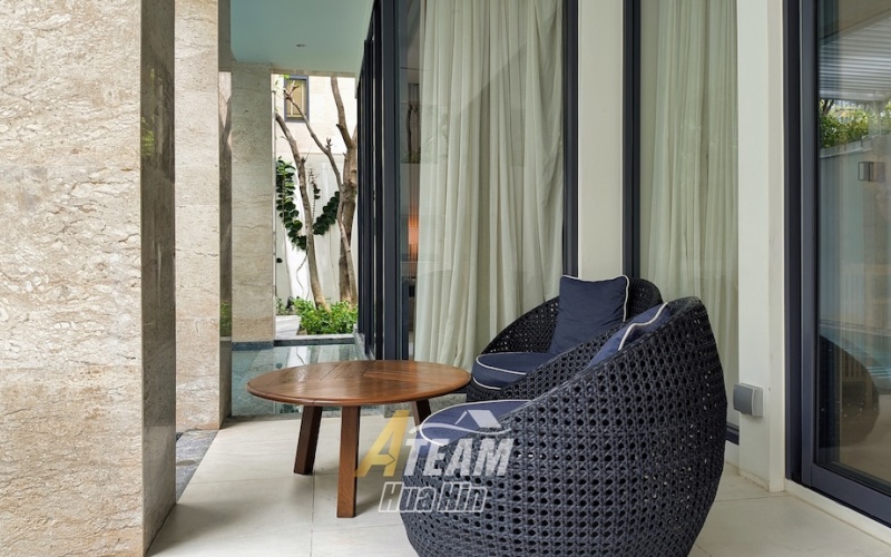 Cha-Am beach villa, Neo-Colonial villa Thailand, Cha-Am property for sale, pool villa Cha-Am, Hua Hin Cha-Am luxury villa, beachfront villa Thailand, villa with rental program, freehold villa Cha-Am, leasehold property Thailand, last plot Cha-Am project