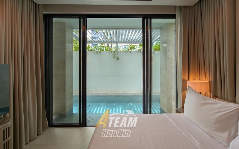 Cha-Am beach villa, Neo-Colonial villa Thailand, Cha-Am property for sale, pool villa Cha-Am, Hua Hin Cha-Am luxury villa, beachfront villa Thailand, villa with rental program, freehold villa Cha-Am, leasehold property Thailand, last plot Cha-Am project