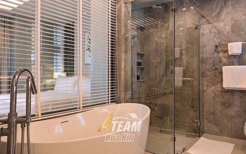 Cha-Am beach villa, Neo-Colonial villa Thailand, Cha-Am property for sale, pool villa Cha-Am, Hua Hin Cha-Am luxury villa, beachfront villa Thailand, villa with rental program, freehold villa Cha-Am, leasehold property Thailand, last plot Cha-Am project