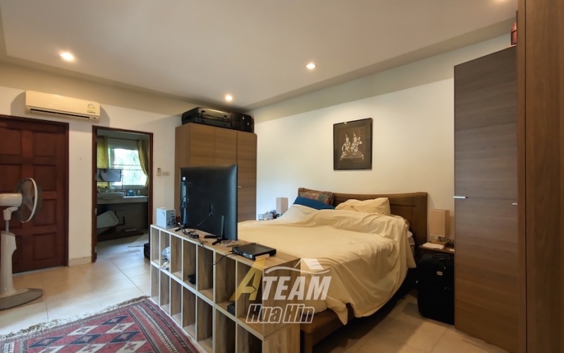 Khao Tao house for sale, Hua Hin property, Hua Hin villa, big land Hua Hin, 2 rai Hua Hin, mountain view Hua Hin, garden house Hua Hin, Khao Tao real estate