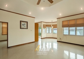 Soi 102, Hua Hin Center , 3 Bedrooms, 3 Bathrooms, House / Villa, For Sale, ,0,2106, A-Team Real estate Soi 102, Hua Hin Center , 3 Bedrooms, 3 Bathrooms, House / Villa, For Sale, ,0,2106, A-Team Real estate