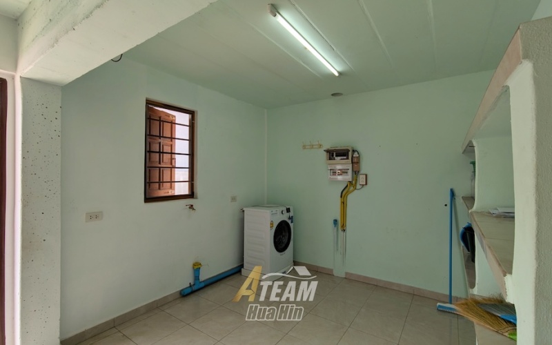 house for sale Wangpong, Hua Hin property, 6 bedroom villa Hua Hin, pavilion villa Hua Hin, Hua Hin renovation property, Wangpong pool villa, Hua Hin fixer-upper, Hua Hin investment property, house with land Hua Hin, villa with pavilion Hua Hin