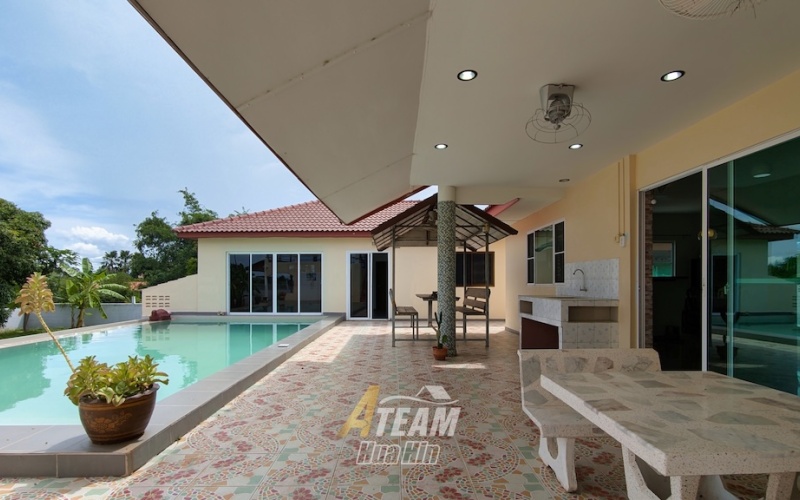 house for sale Wangpong, Hua Hin property, 6 bedroom villa Hua Hin, pavilion villa Hua Hin, Hua Hin renovation property, Wangpong pool villa, Hua Hin fixer-upper, Hua Hin investment property, house with land Hua Hin, villa with pavilion Hua Hin