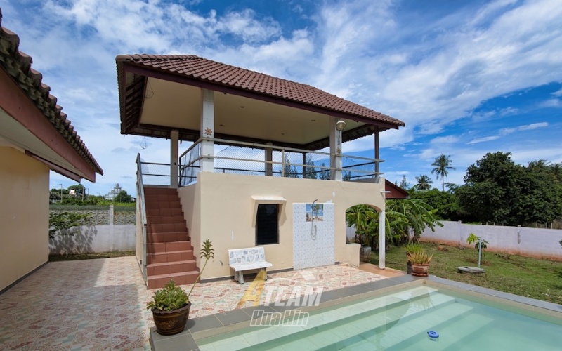 house for sale Wangpong, Hua Hin property, 6 bedroom villa Hua Hin, pavilion villa Hua Hin, Hua Hin renovation property, Wangpong pool villa, Hua Hin fixer-upper, Hua Hin investment property, house with land Hua Hin, villa with pavilion Hua Hin