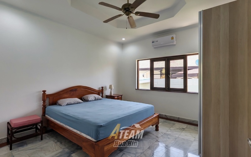 Hua Hin pool villa for sale, Stuart Park villa Hua Hin, 4 bedroom villa Hua Hin, freehold villa Hua Hin, Hua Hin property no common fees, Hua Hin real estate, villa with private pool Hua Hin, luxury villa Hua Hin, European kitchen villa Hua Hin, Hua Hin family villa