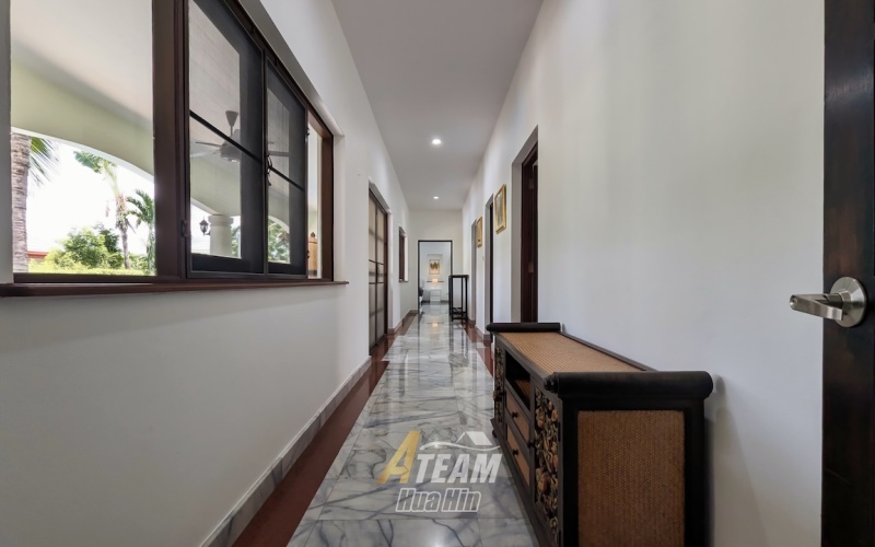 Hua Hin pool villa for sale, Stuart Park villa Hua Hin, 4 bedroom villa Hua Hin, freehold villa Hua Hin, Hua Hin property no common fees, Hua Hin real estate, villa with private pool Hua Hin, luxury villa Hua Hin, European kitchen villa Hua Hin, Hua Hin family villa