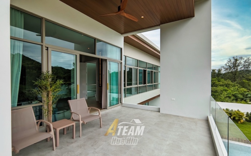 Hua Hin villa for sale, Hua Hin luxury property, mountain view pool villa, Hua Hin city villa, Hua Hin real estate, freehold pool villa Hua Hin, saltwater pool Hua Hin, Hua Hin house for sale, villa near Hua Hin center, Hua Hin investment property
